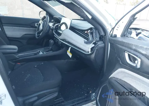 2023 Jeep Compass Sport 4X4 z USA, uszkodzony, nr VIN 3C4NJDAN8PT526152